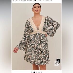 Torrid Floral Lace-Up Skater Dress - Black and Cream size 2